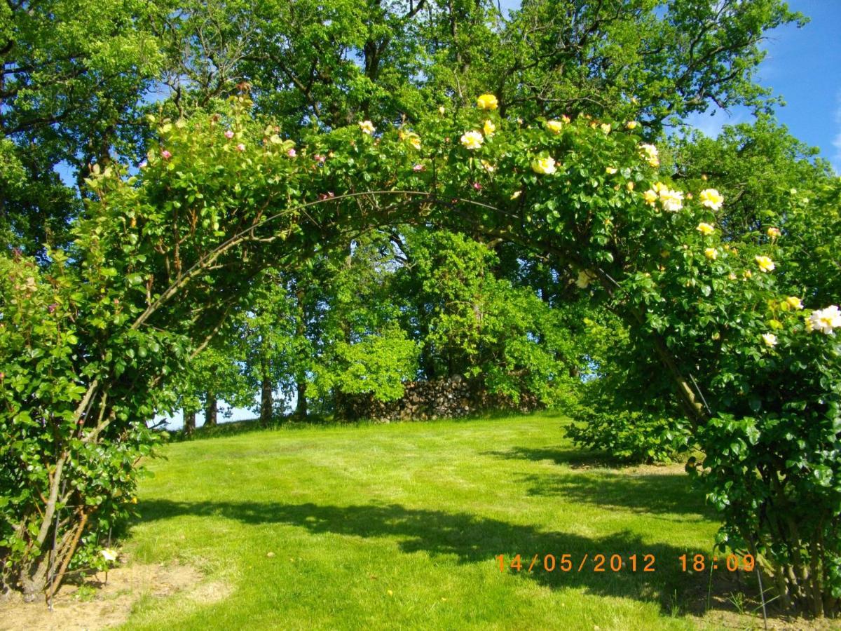 Gite De La Cheneraie Montpezat-de-Quercy Buitenkant foto